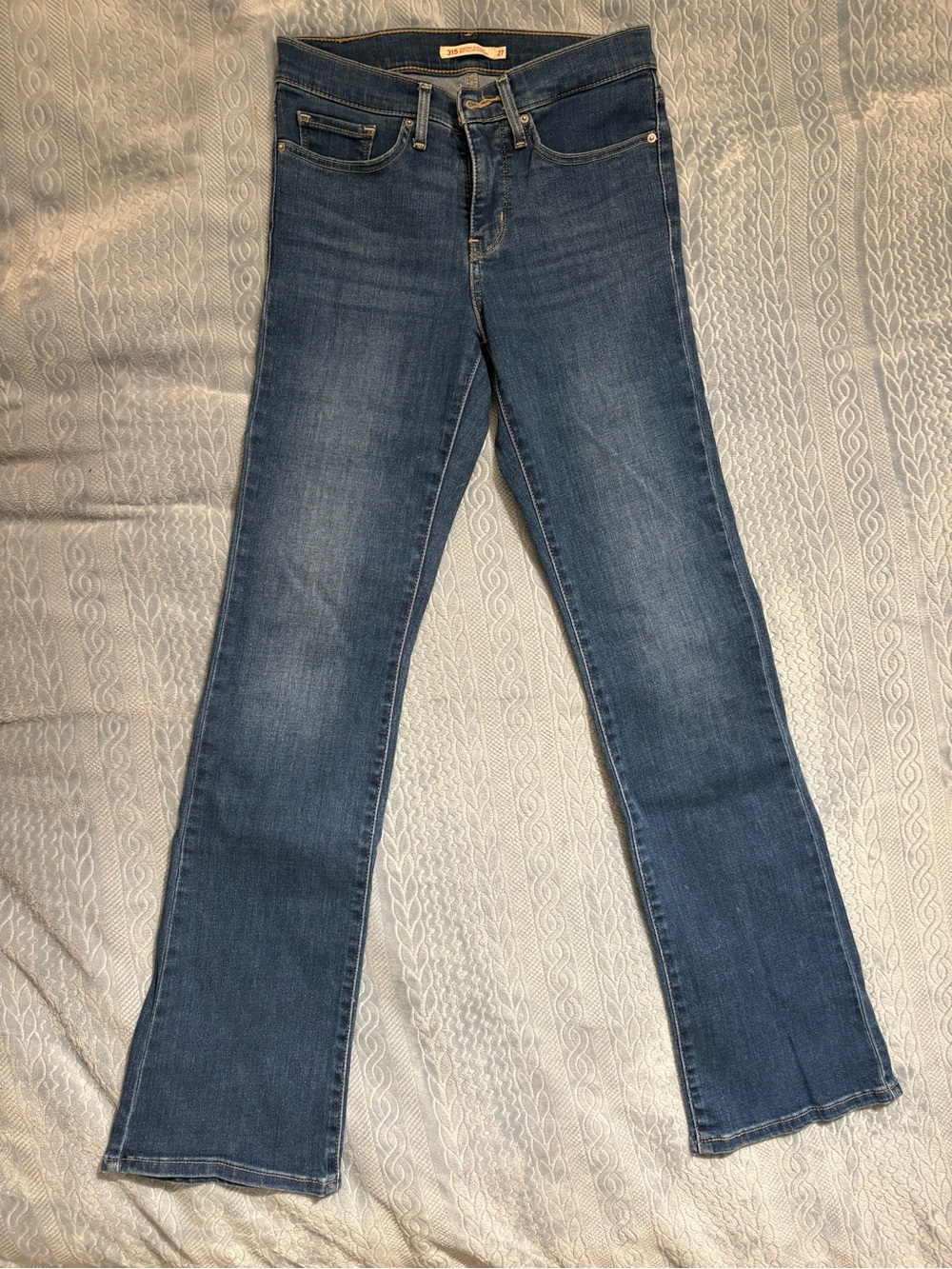 Levi's Women's Mid Blue Flare Jeans
